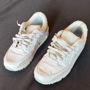 Nike Women's Off-White Sneakers